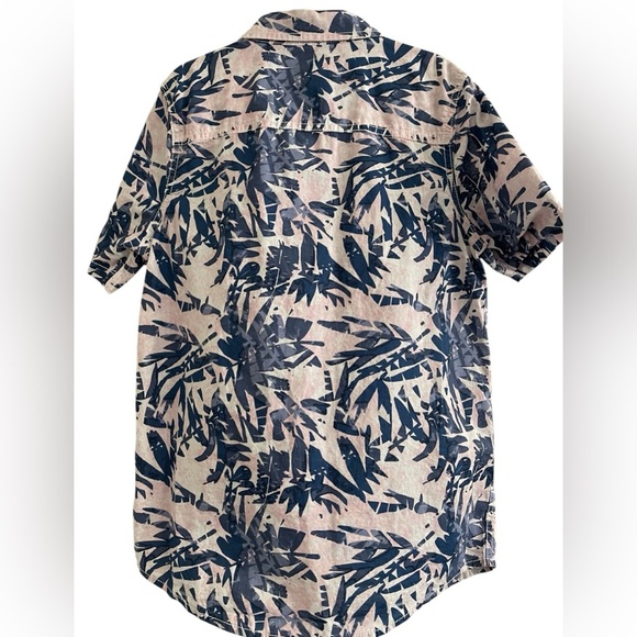 Arizona Jeans Boys Bundle Two Short Sleeve & Van Heusen Long Sleeve Size 10/12 - Picture 8 of 16